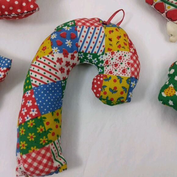 Vintage Christmas Ornaments Soft Stuffed Calico Patchwork lot of 5  1970s - Picture 8 of 13